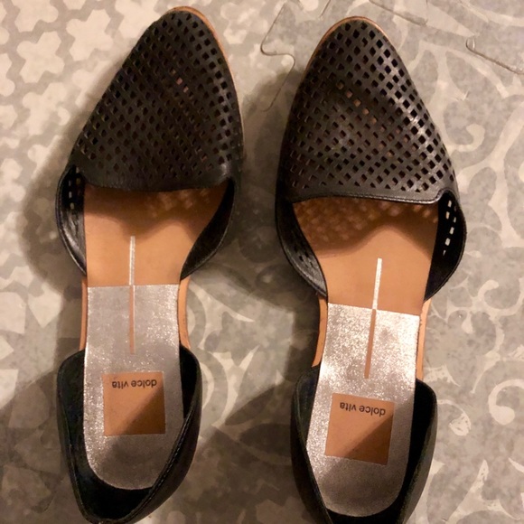 Dolce Vita Paige Flats Perforated Pointy Toe - Picture 1 of 4
